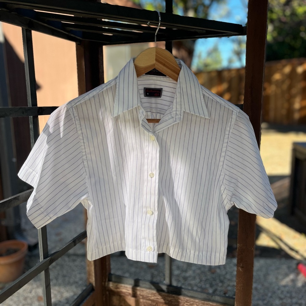 cute vintage cropped striped shirt